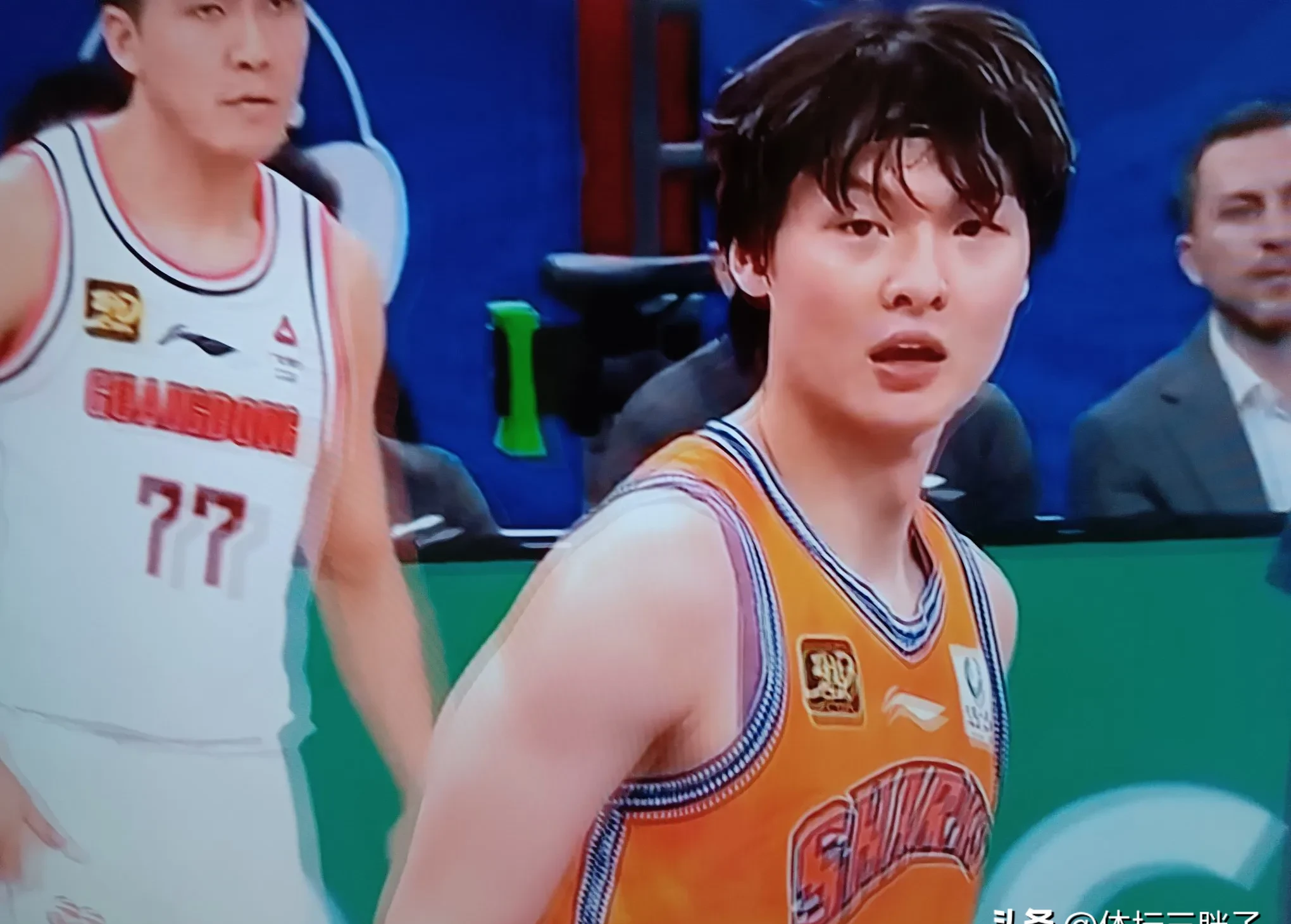 运动员实力爆棚，轻松击败强手