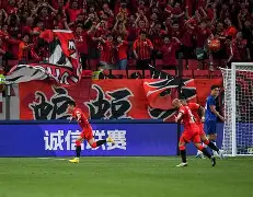 沃尔夫汉普顿踢平强队，保持不败纪录