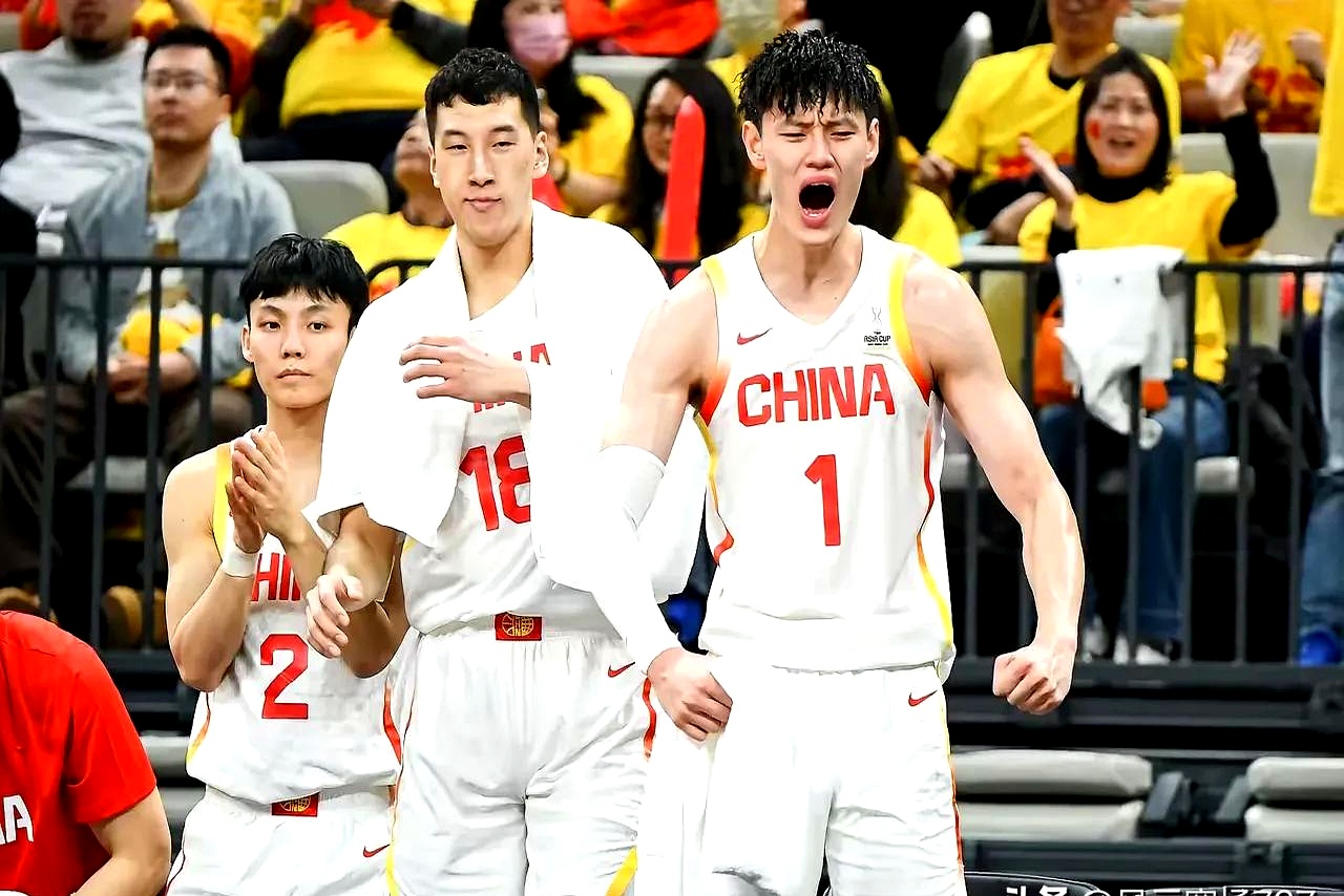 易胜博体育-洛杉矶男篮在国内联赛上演精彩对决