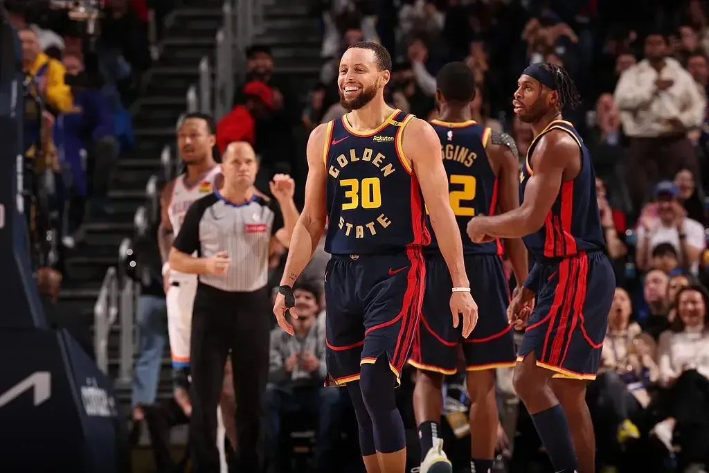 易胜博体育-勇士PK雷霆：库里对决保罗，得分之争